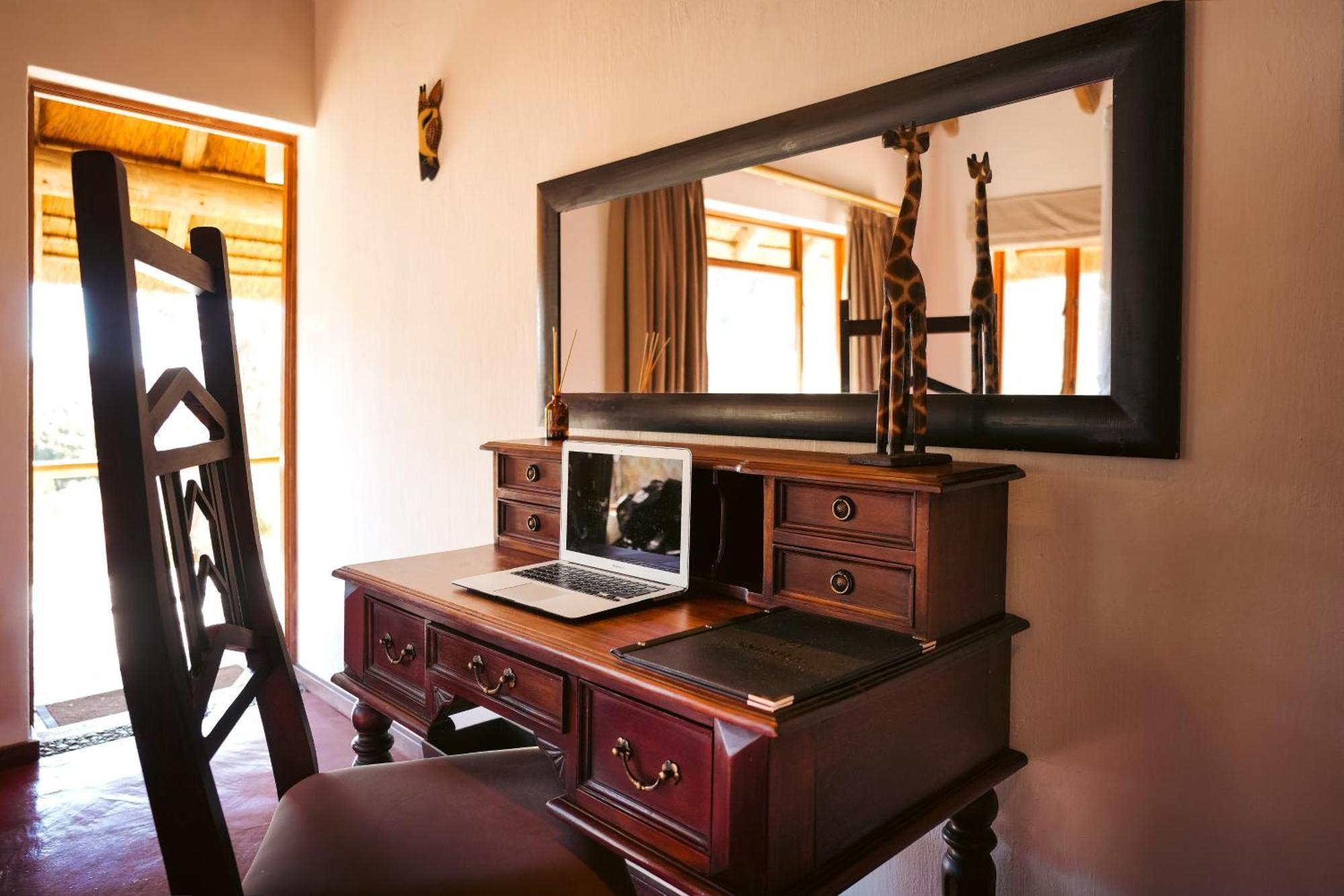 Shibula Safari Lodge 벨게본든 수렵 금지 구역 외부 사진